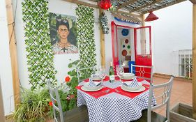 El Mundo de Frida El Mundo de Frida AP Centro Parking y terraza