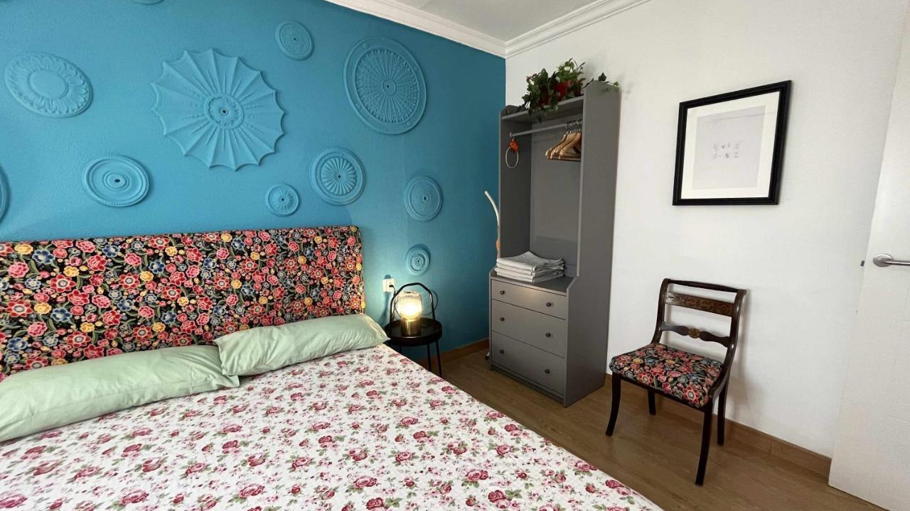 Apartamento El Mundo de Frida El Mundo de Frida AP Centro Parking y terraza Conil De La Frontera Exterior foto